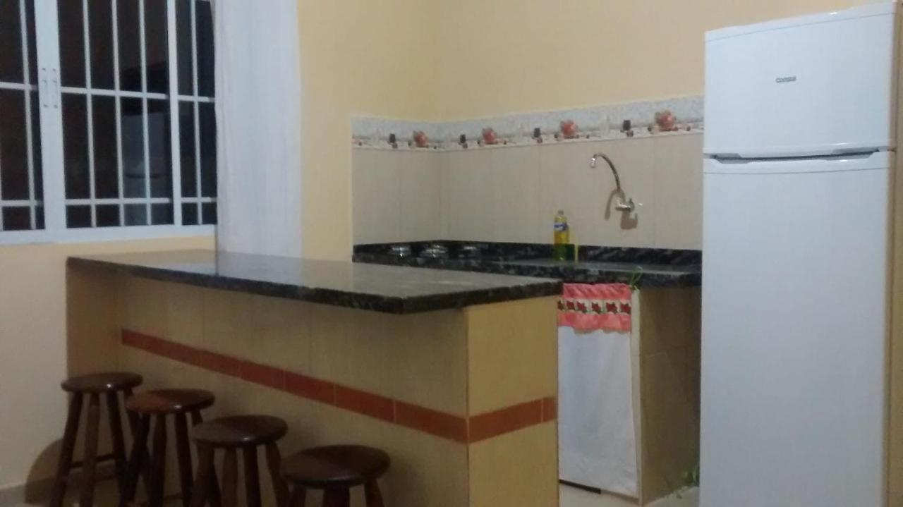 Chale No Condominio Verde Mar Na Praia Da Cocanha Caraguatatuba Esterno foto